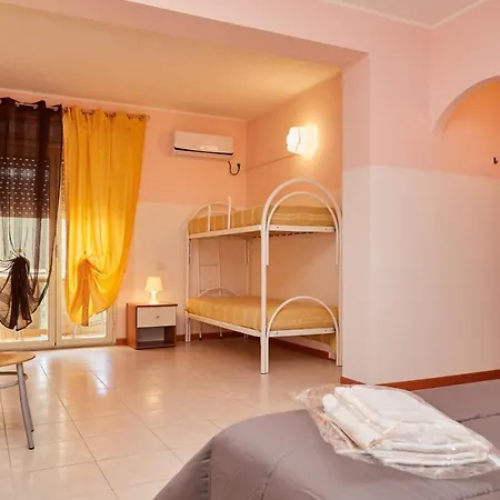 Bed & Breakfast Il Gabbiano Donnalucata 3*